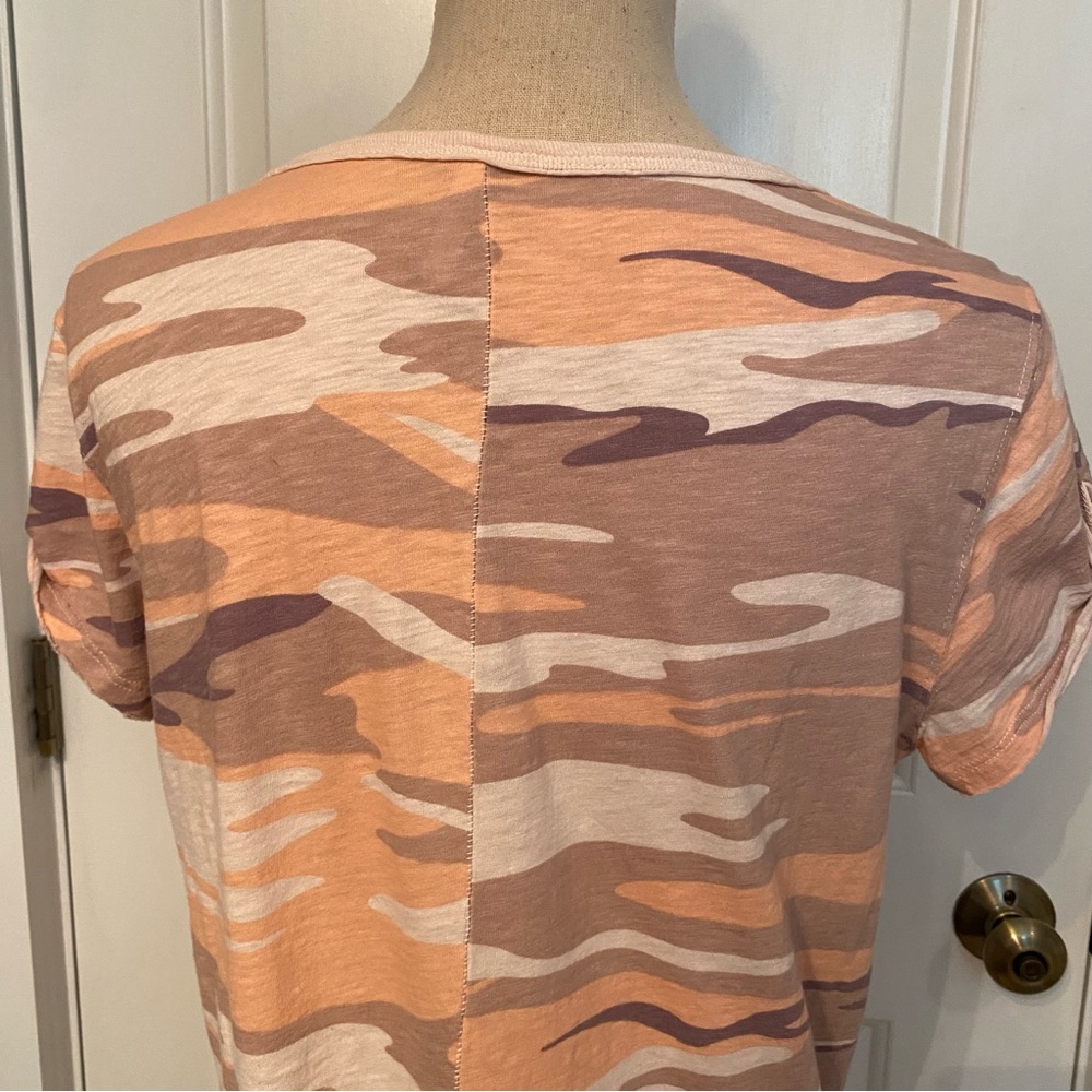 Z SUPPLY TOP TEE SHIRT SHORT SLEEVE PINK TAN CAMOUFLAGE COTTON CREWNECK SIZE L - Picture 7 of 11